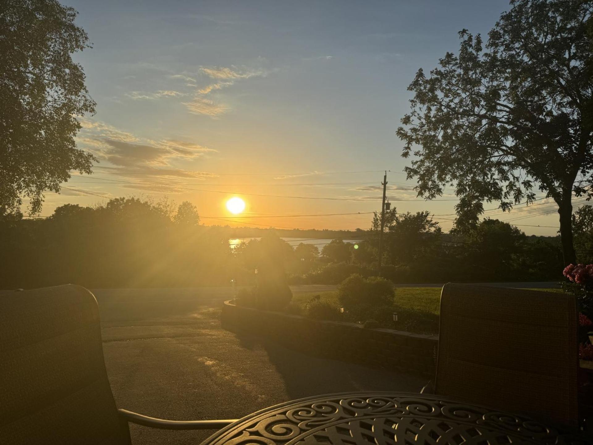 Lazy Dayz Vacation Rental Picton Buitenkant foto